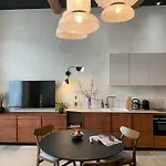 Chic - Les De La Comedie Apartment