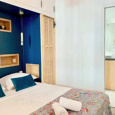 Chic - Les De La Comedie Apartamento *
