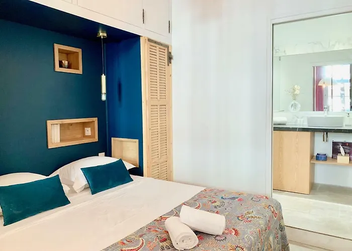 Apartment Chic - Les De La Comedie *